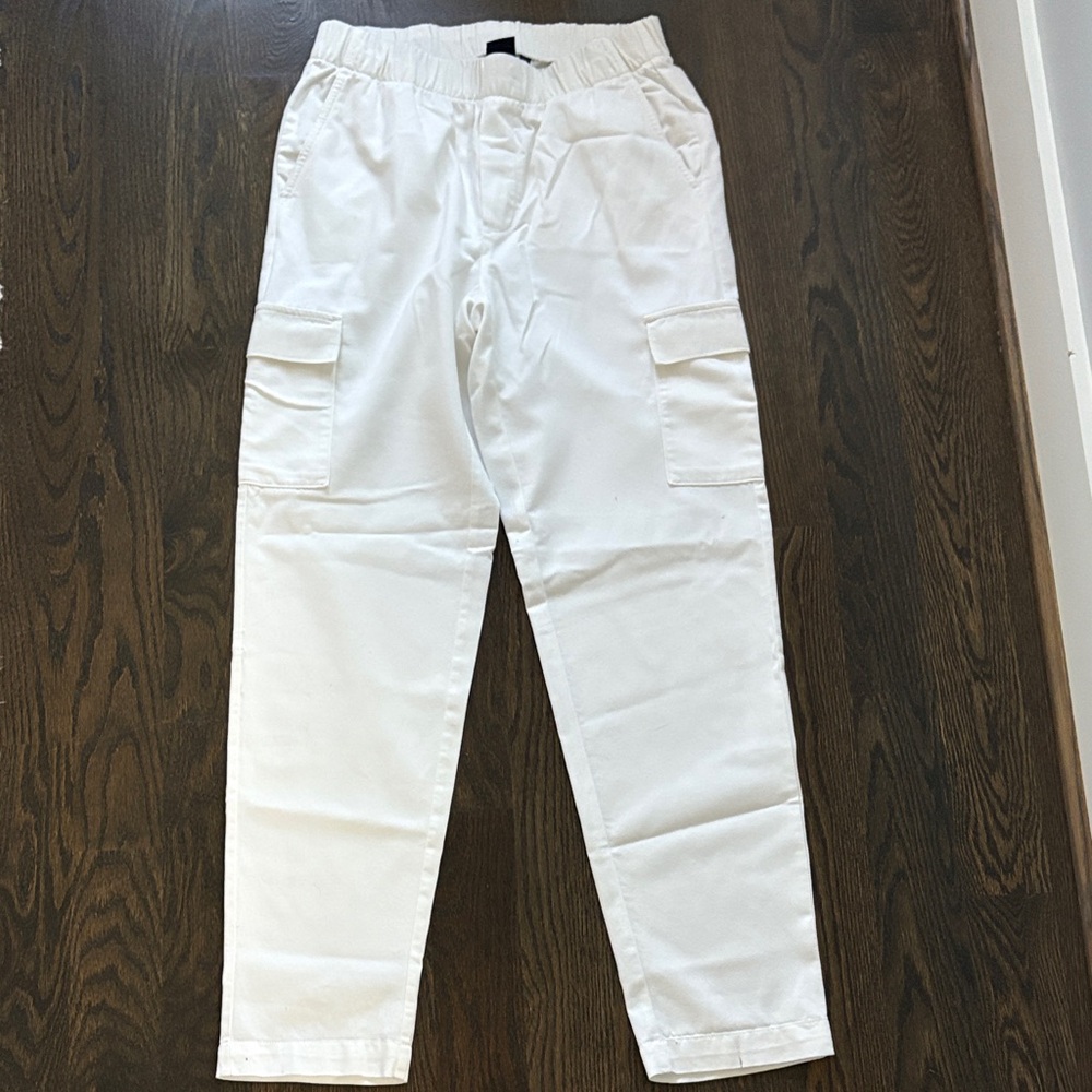 Gap Women’s White Cargo Pants